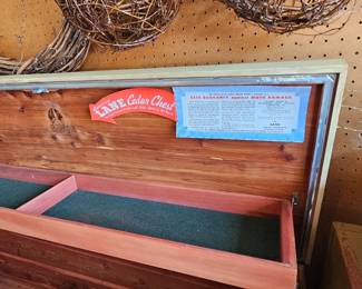 Lane cedar chest