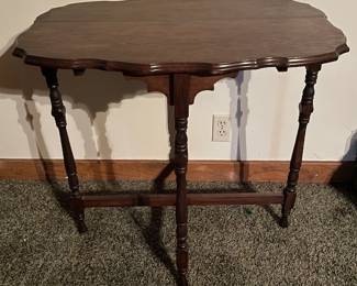 stretcher side table (29.5"W x 19.5"D x 28.72"H)
