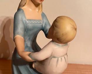 Goebel Mother with Child on knee
