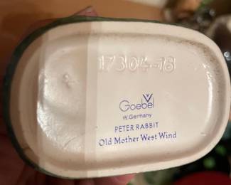 Goebel Peter Rabbit base