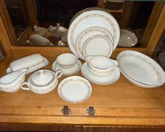 Sheffield Fine China
Imperial Gold-65 Piece Set
11-Dinner Plates
13-Salad Plates
13-tea cups
12-saucers
5-Desert bowls
1-Butter Dish
1-Gravy Boat
1-Serving Bowl
1-Creamer
1-Sugar