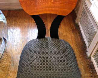 Set of 4 beautiful chairs made in Italy by Pietro Costantini