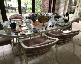 Vintage patio table & chairs