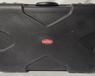SKB guitar players pedal board case