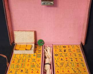 Early MahJong set
