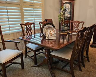 Universal Furniture Dining room table and chiars