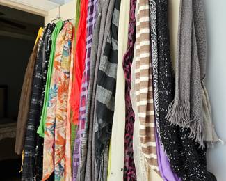 Scarfs