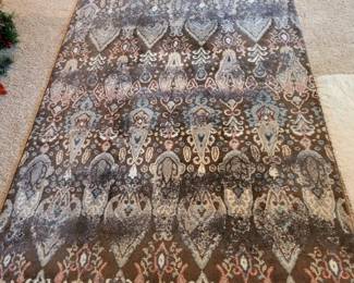 Area rug