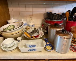 Pyrex/Corningware/Corelle