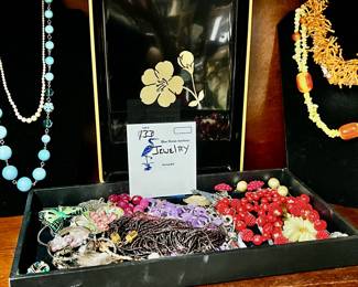 Fashion jewelry