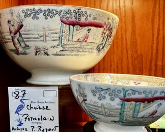 Chinese porcelain footed bowls