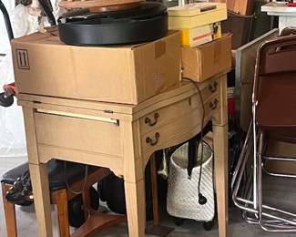 Singer sewing machine