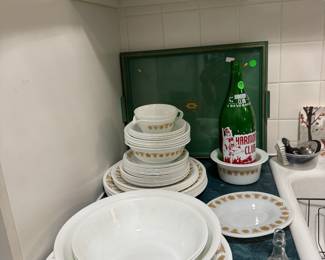 Corelle dining