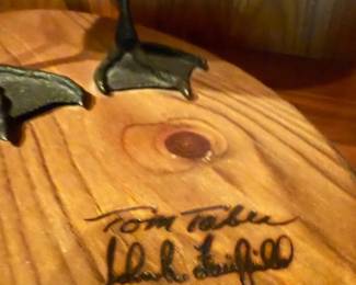TOM TABOR CARVED GEESE WITH THE ARTIST SIGNATURE WHO PAINTS THEM