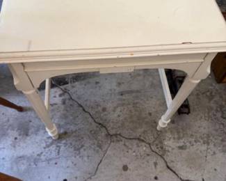 SMALL DESK