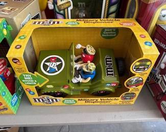 M&M COLLECTABLES FROM M&M STORE IN LAS VEGAS