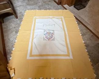 YELLOW FULL SIZE HAND QUILTED WITH HANDWORK