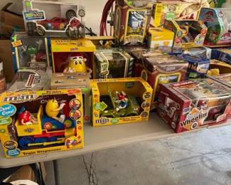 M&M COLLECTABLES FROM M&M STORE IN LAS VEGAS