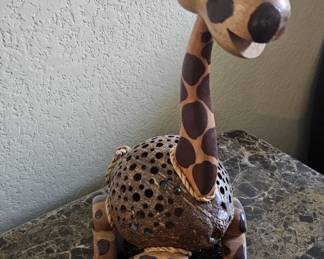 cute giraffe decor 