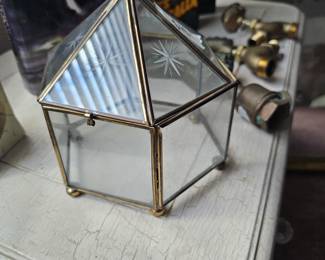 Trinket box