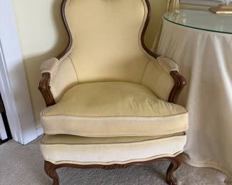 Great vintage furnishings