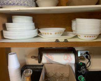 Vintage Corelle dishware