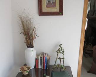 Occasional table