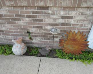 Outdoor figurines