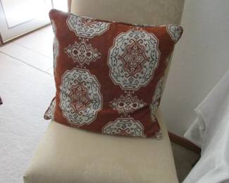 Side chair