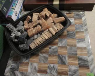 Beautiful Marble Chess Set w/board