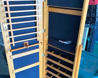 Inside of Jewelry Case/Mirror