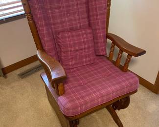 Nice Oar Glider Rocker