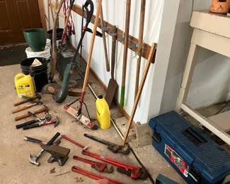 Yard tools, hand tools