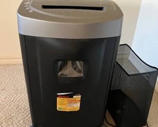 Heavy duty shredder