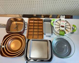 Some kitchenware. There's more than this.