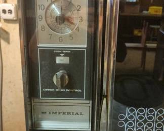 Very vintage Hardwick Imperial gas range and everkleen oven Imperial, in great condition