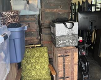 Steamer trunks