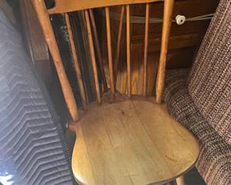 Windsor chair (1)