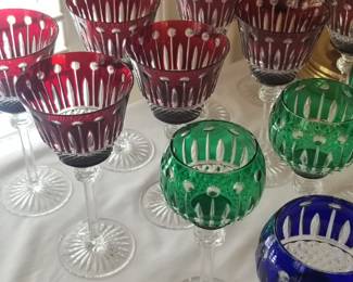 More King Louis cut to clear stems.