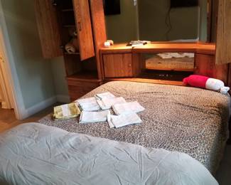 2nd floor, oak wall bed