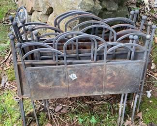 #245 8 piece metal fencing short $20.00