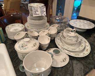 #179 Royal Doulton China - 77 pc - 12 place settings $225.00