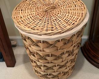 #47 Wicker Hamper - 19x23 $25.00
