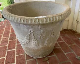 #230 concret large pot 23x19 $75.00
#231 concrete large pot 23x19 $75.00