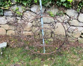 #239 3 foot metal wall art round $30.00