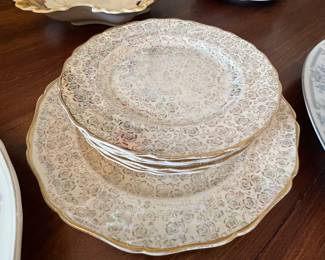 Lady Pearlwick - warranted 22k gold 