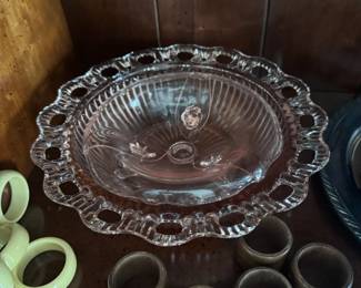 Serving Pieces