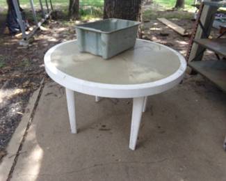 Outside Round Patio Table