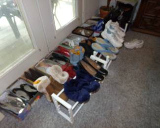 SHOES