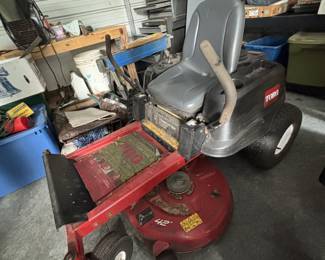 Zero Turn Lawnmower